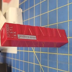 Glamour Superstay Vinyl Ink - 06 Red